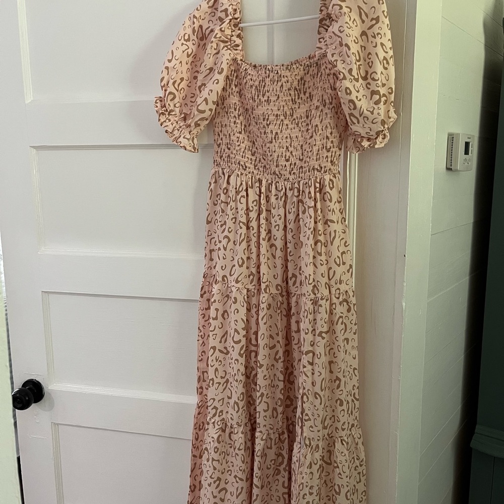 Leopard Print Puff Sleeve Maxi Dress
